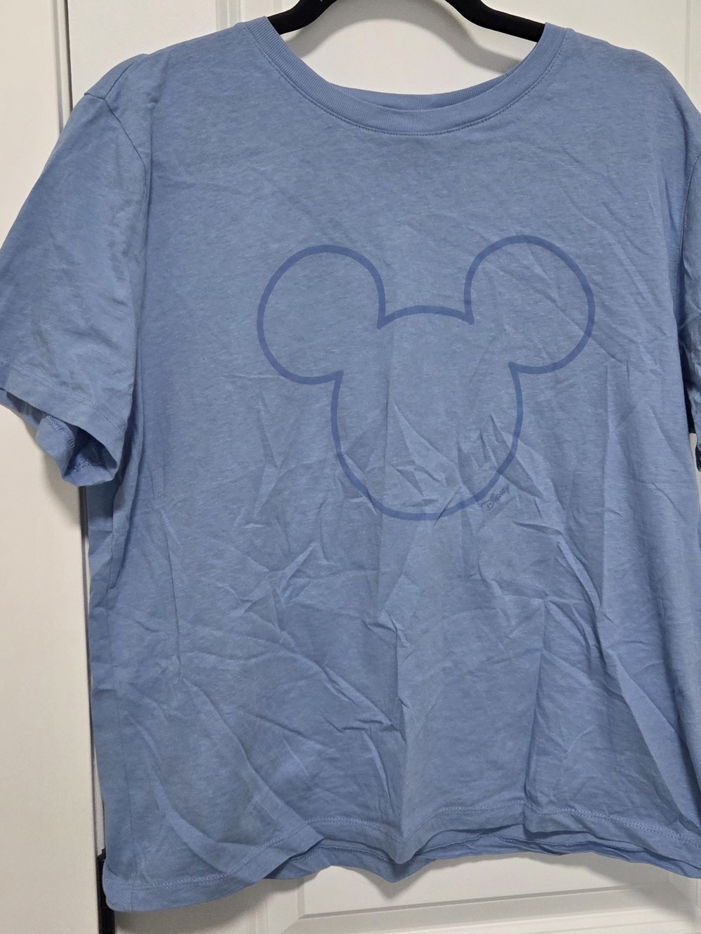 H&M Light Blue Tee with Subtle Darker Blue Graphic